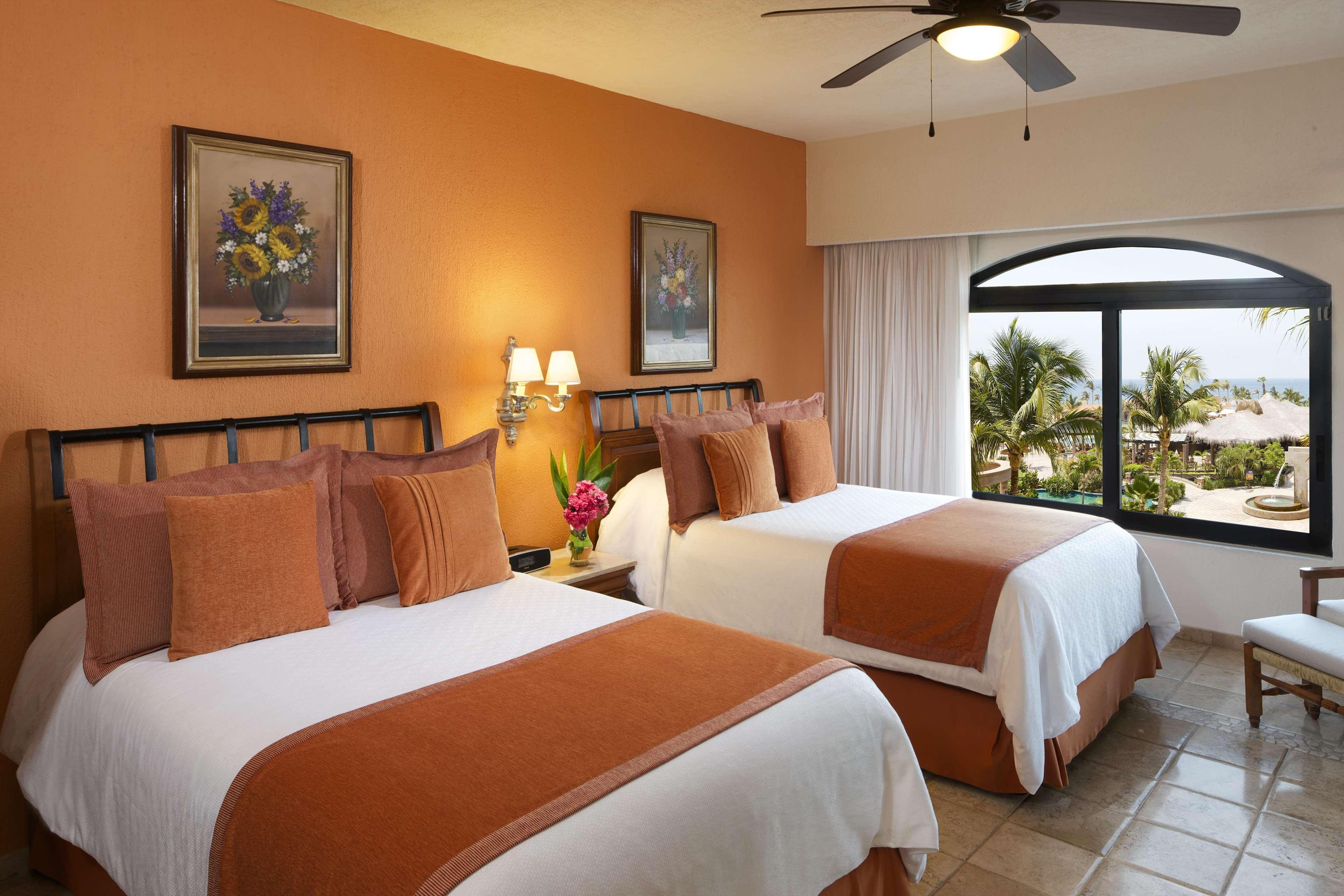 Playa Grande Resort Cabo San Lucas Exterior photo